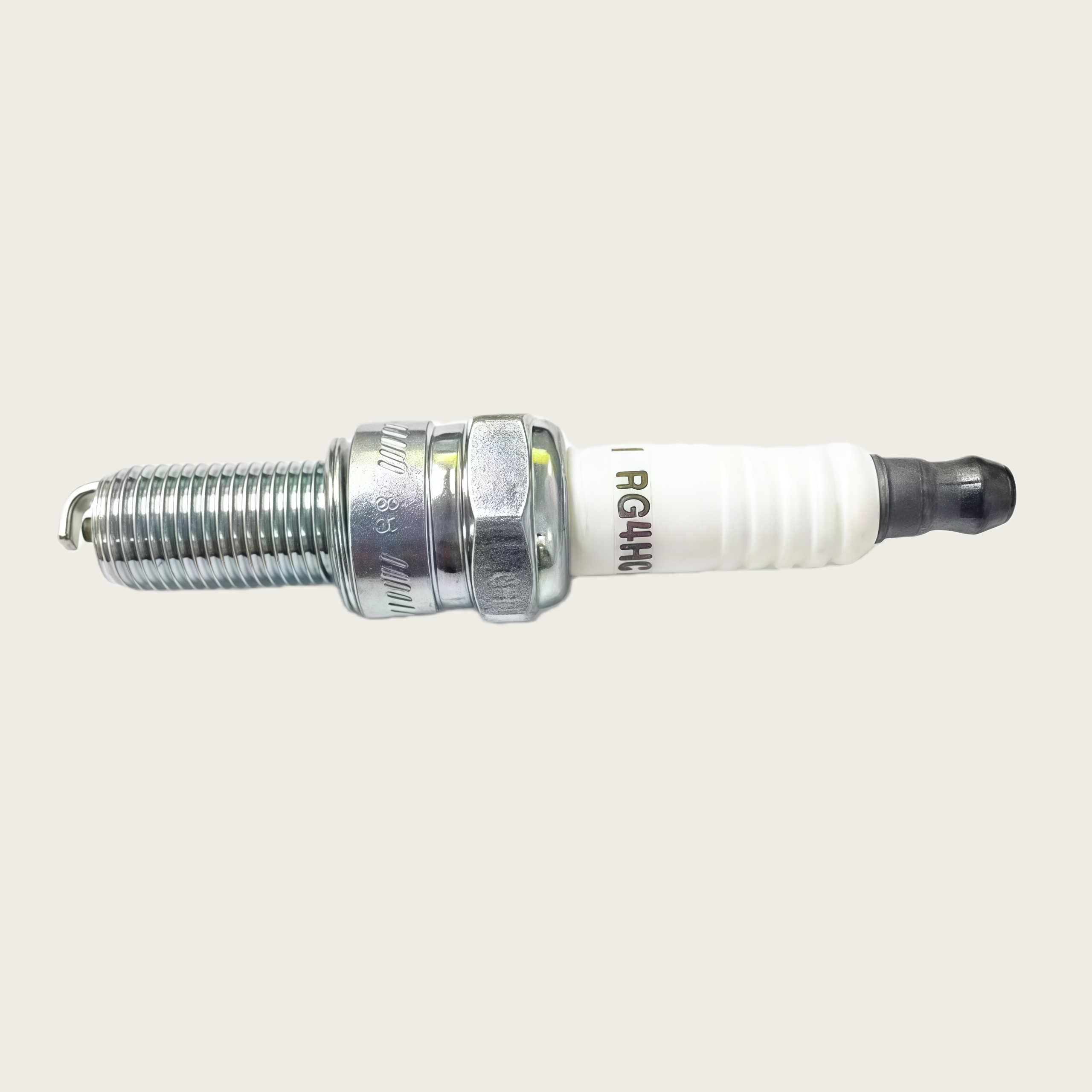 Motorcycle Spark Plug - Bougie d'allumage d'origine pour moto Benelli